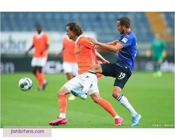 曼希恩主场2比1力克奥厄全场解析关键进球与战术亮点回顾精彩瞬间